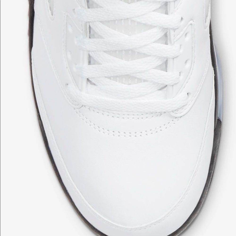 Jordan 5 Retro Red Fire 🔥 - Picture 5 of 8